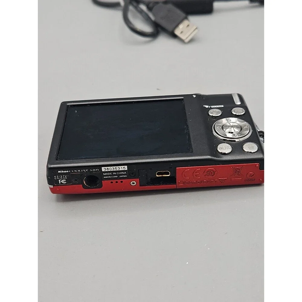 Nikon Coolpix S205 Digital Camera Red With Charger & SD Memory Tested Works READ